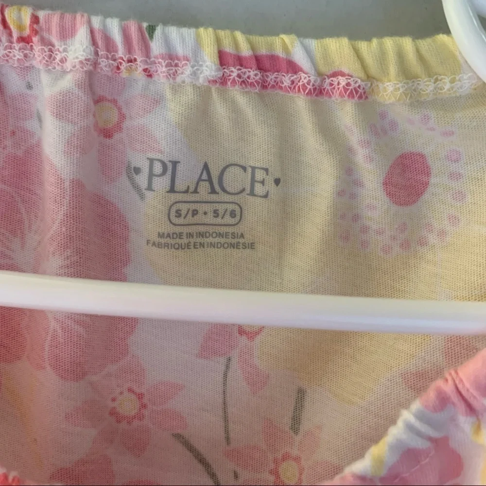 The Children’s Place Floral Ruffle Elastic Spring Summer Pink Yellow. Size 5/6